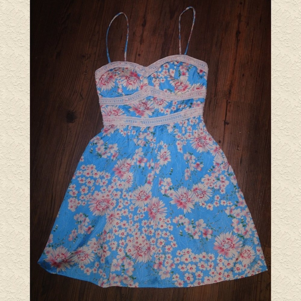 📌3/$25📌💓Three Pink Hearts Trixxi Dress
